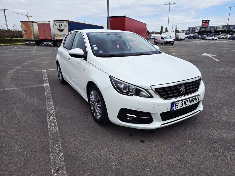 Peugeot 308 1.2 L PureTech Automata