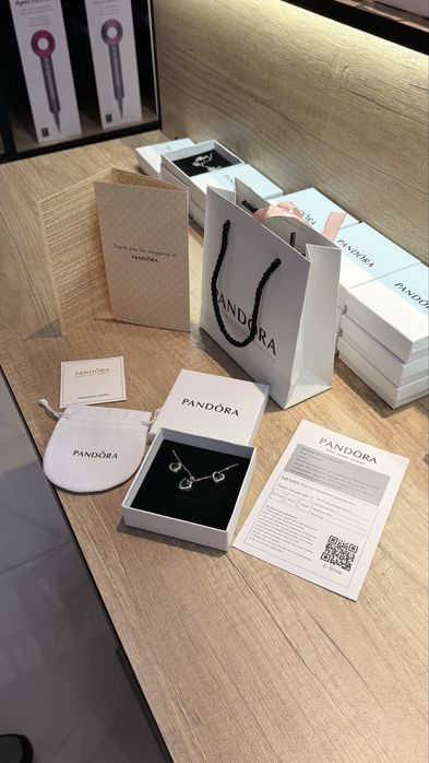 Pandora 8 марта , подарки