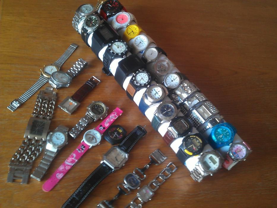 Ceasuri de dama si barbatesti