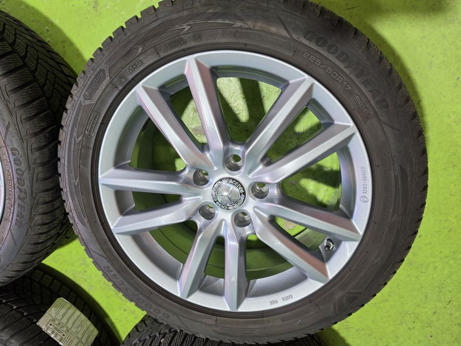 17 5x112 Mercedes C Class W206 W205 лети джанти 5х112 зимен комплект 225/50/17 Goodyear