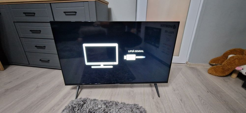 Vând tv 109 cm în stare de functionare
