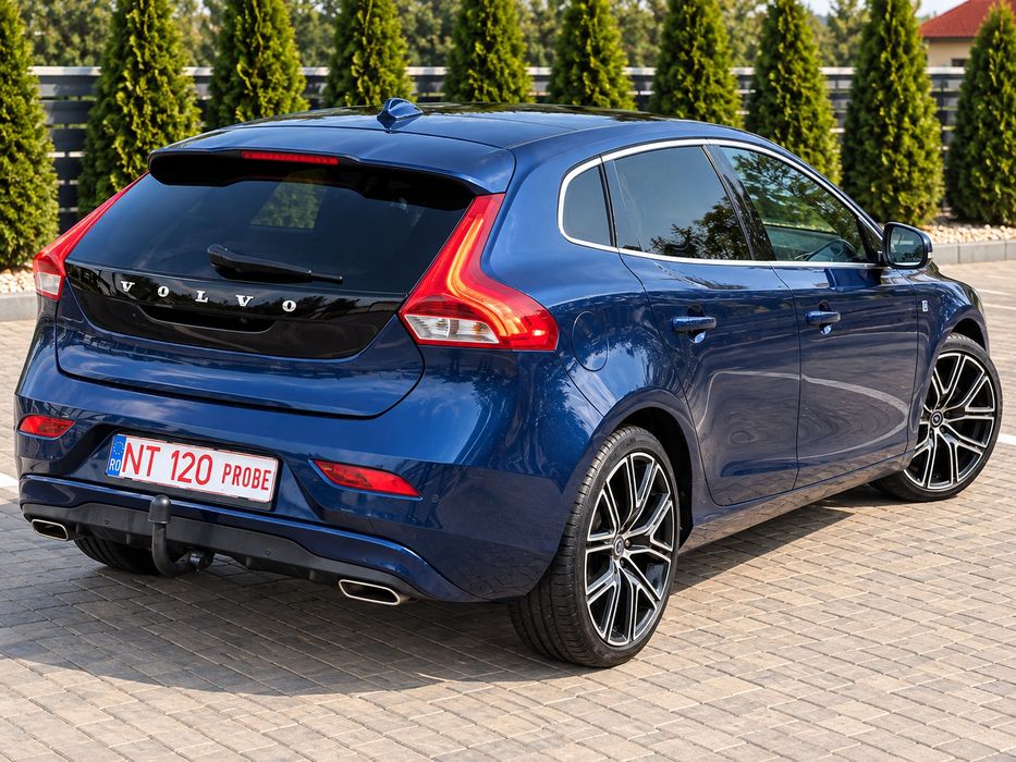 VOLVO V40 2014 — imagine 3