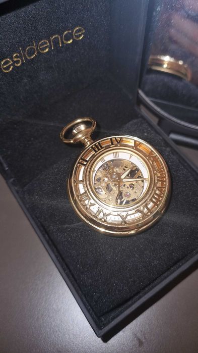 Джобен часовник Residence