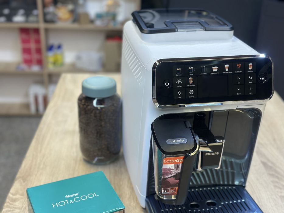 Espresor cafea LatteGo revizionat