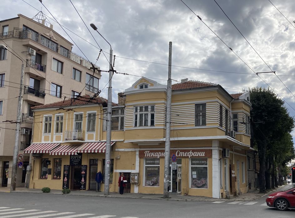 Дава се под наем Етаж от къща в Варна, Нептун - 100 кв.м за 765 € - Снимка #11