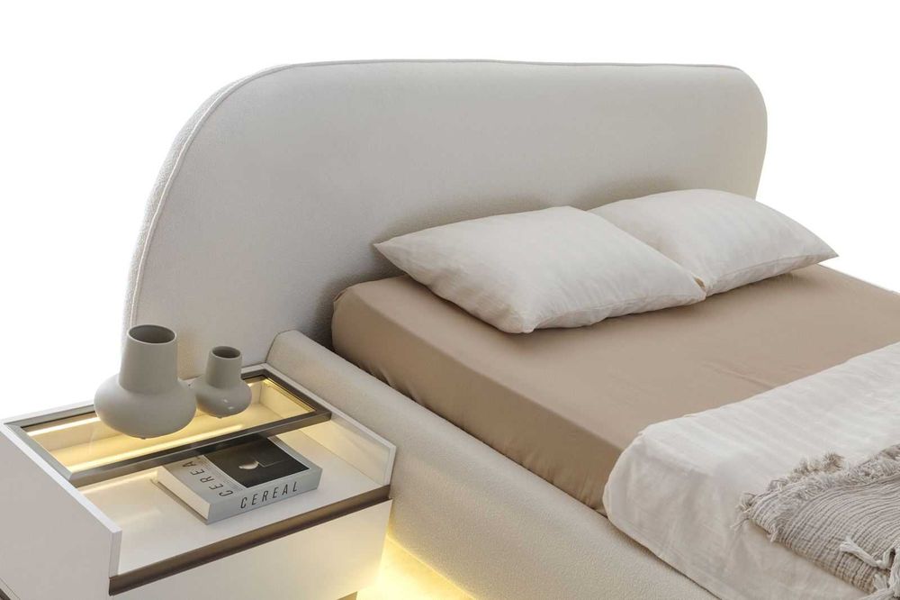 Тапицирано легло  с механизъм