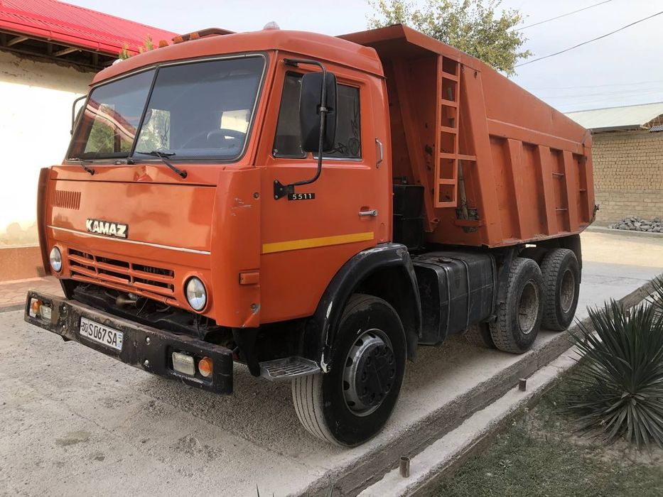 Срочно Продаётся  камаз все вопрос по телефону  24/7ы  по  телефону  .