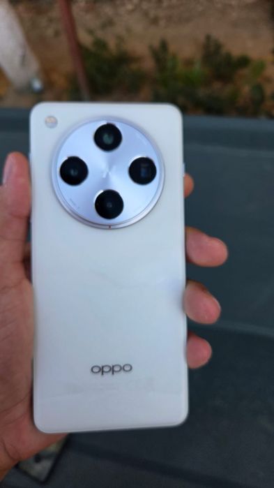 Oppo find x8 pro + incarcator original Oppo 100w si garantie emag