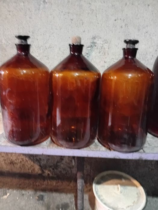 Бутыли 5 литровые