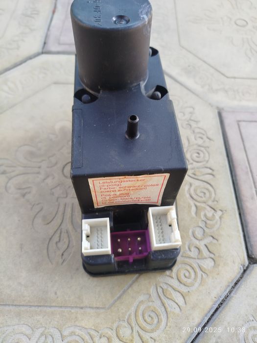 Компрессор центральныи замка