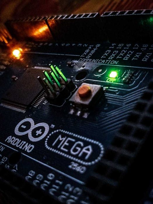 Программирование Arduino или ESP32 Скетч