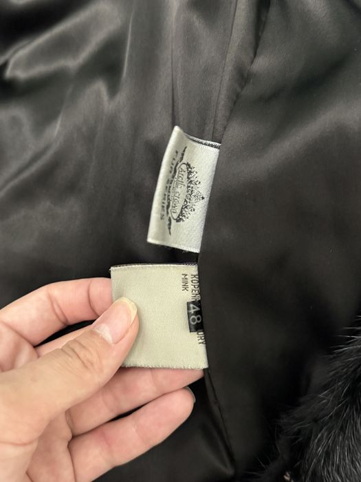 Продам норкувую шубу