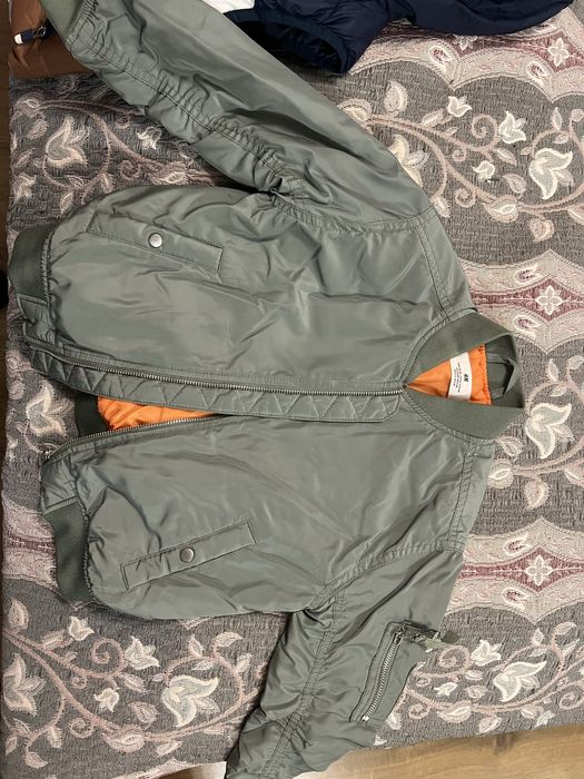 Детски якета . Като нови