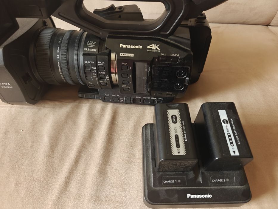 Panasonic AG UX 90 camera
