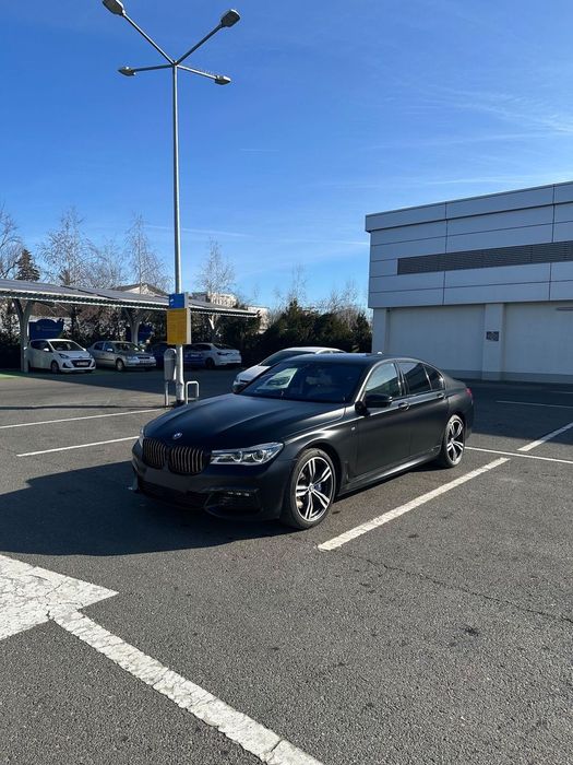 BMW Seria 7 BMW 750i xDrive M Package | Frozen Black Individual | Faruri Laser