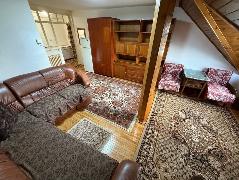 Garsonieră de închiriat – zonă semicentrală