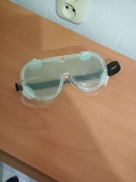 Очки строительный