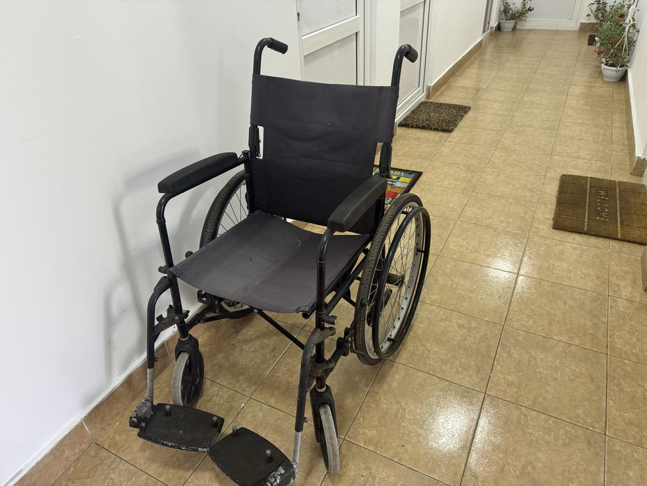 Carut persoane cu dizabilitati