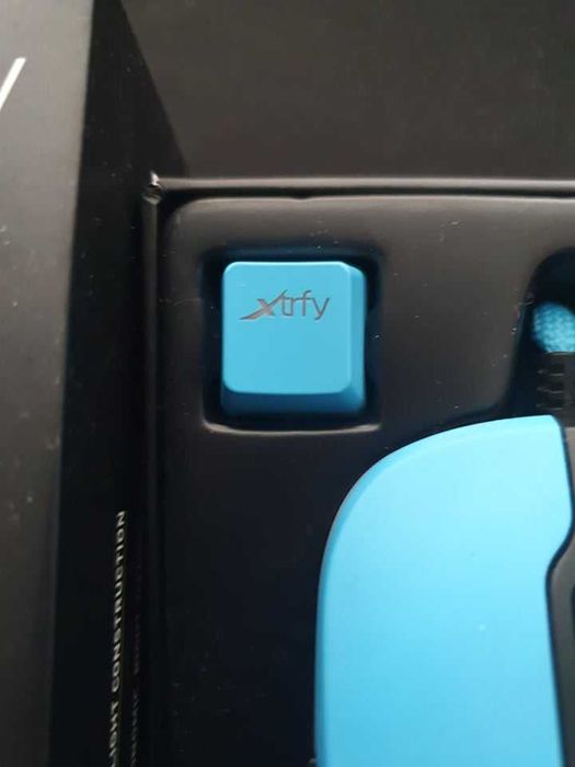 Xtrfy M4 Miami Blue + 15 месеца гаранция