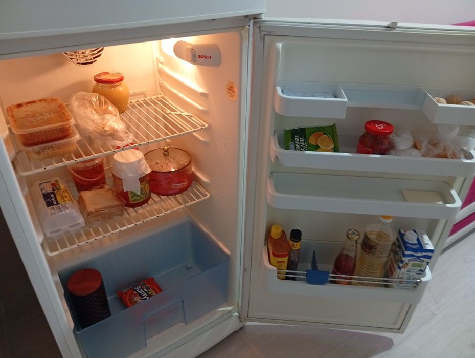 Продам холодильник