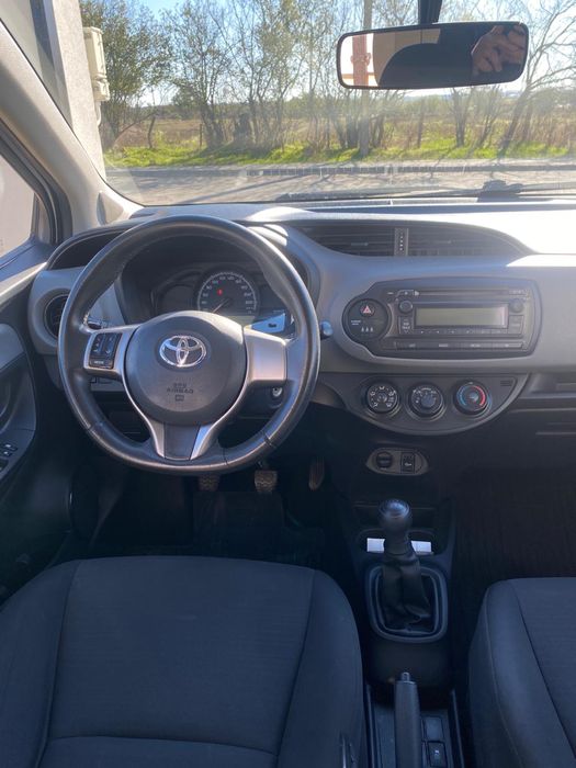 Toyota Yaris de vanzare