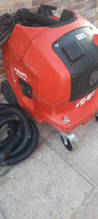Прахосмукачка Hilti VC20-UL 3500W със Контакт Тупалка Строителство Гипс Картон