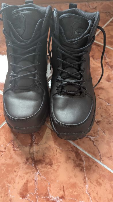 Мъжки зимни обувки Nike