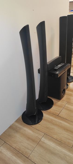 Home cinema 5.1  LG HT355SD