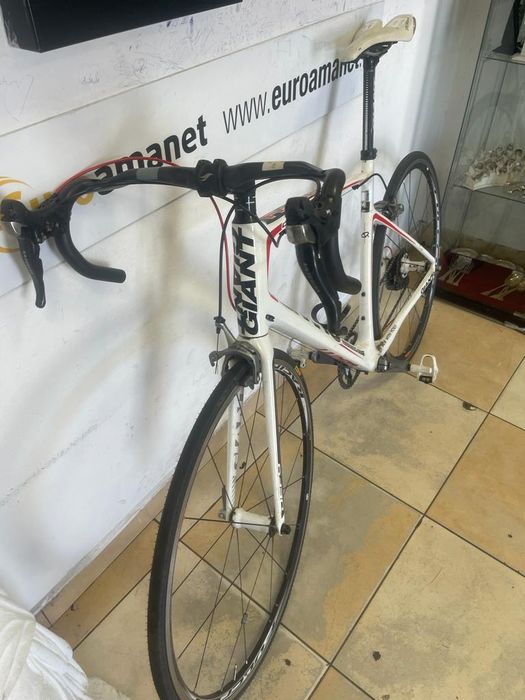 Bicicleta Cursiera GIANT DEFY Composite marime ML -A-