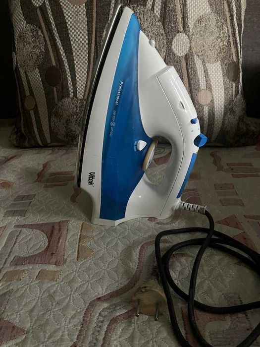 продам утюг в хорошем состоянии