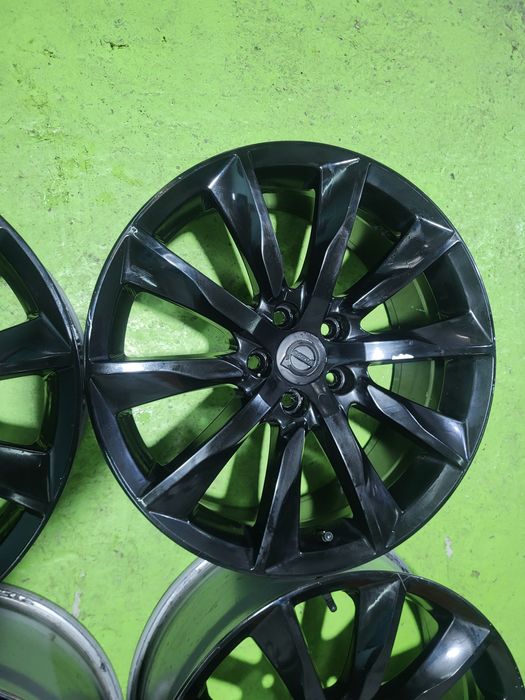 18 5x108 Volvo лети джанти 5х108 волво