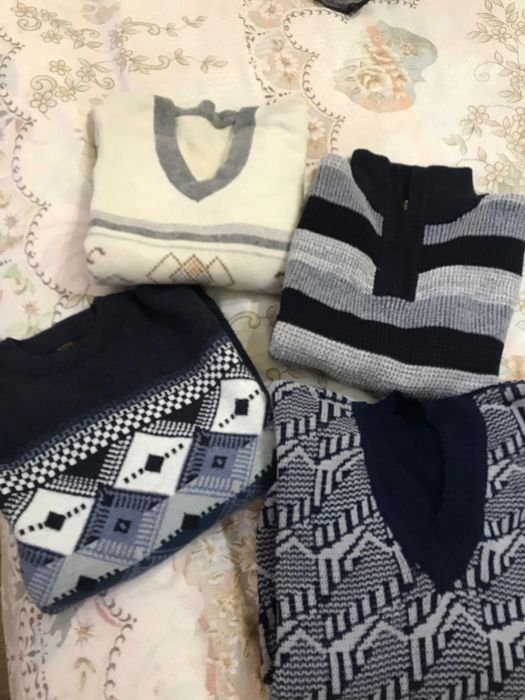 Мужские шерстяные  свитеры