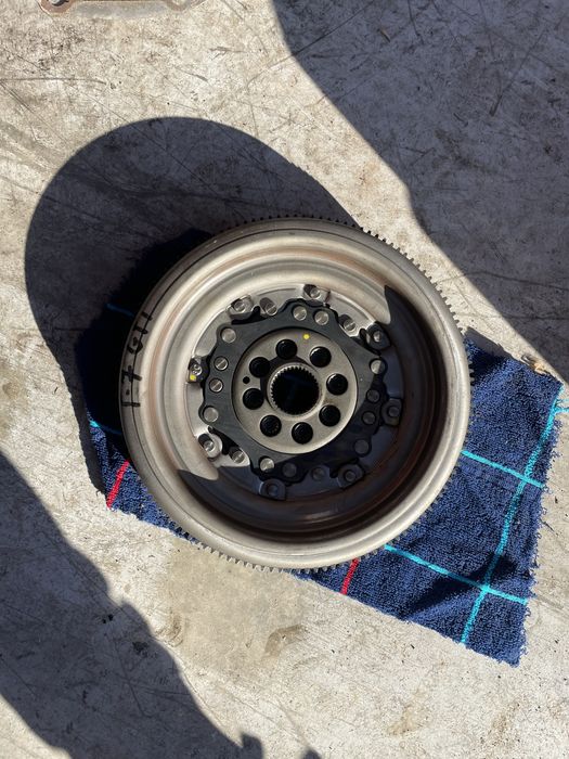 автоматични скорости за vw golf7 GTI/маховик,полуоски,стартер,избирач