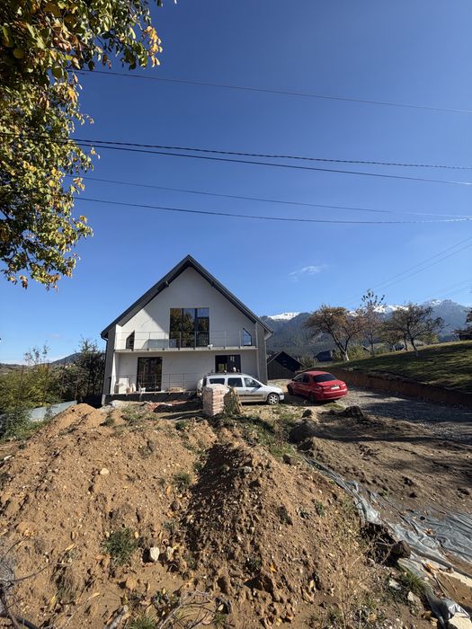 Casa noua in Bran Poarta