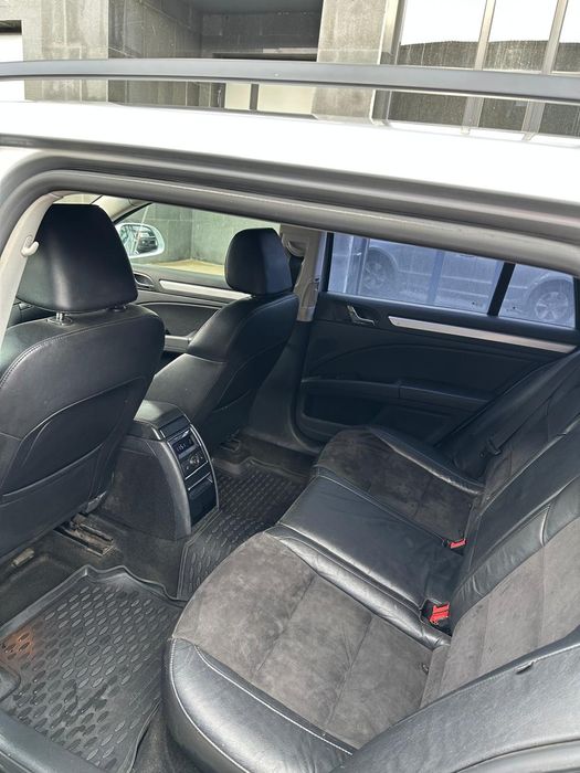 Продам автомобиль Шкода Суперб В6 Универсал