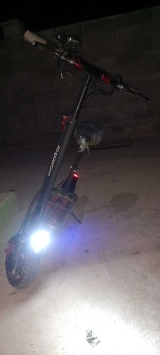 Elektrosamokat KugoKirin