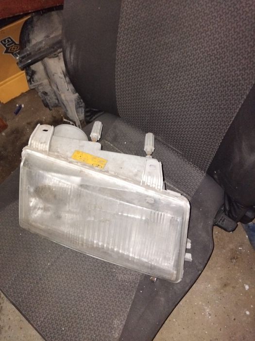 Продам Фары Ваз2110