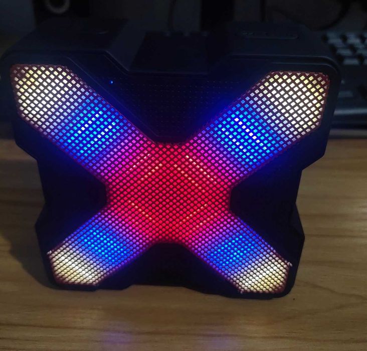 портативная Bluetooth-колонка