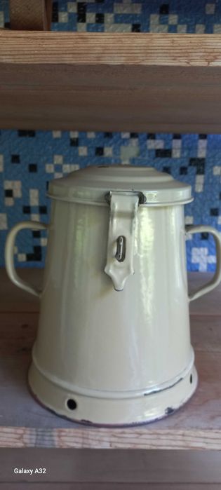 Bidoane vechi emailate pentru untura Csepel 3L si Splendid 5L
