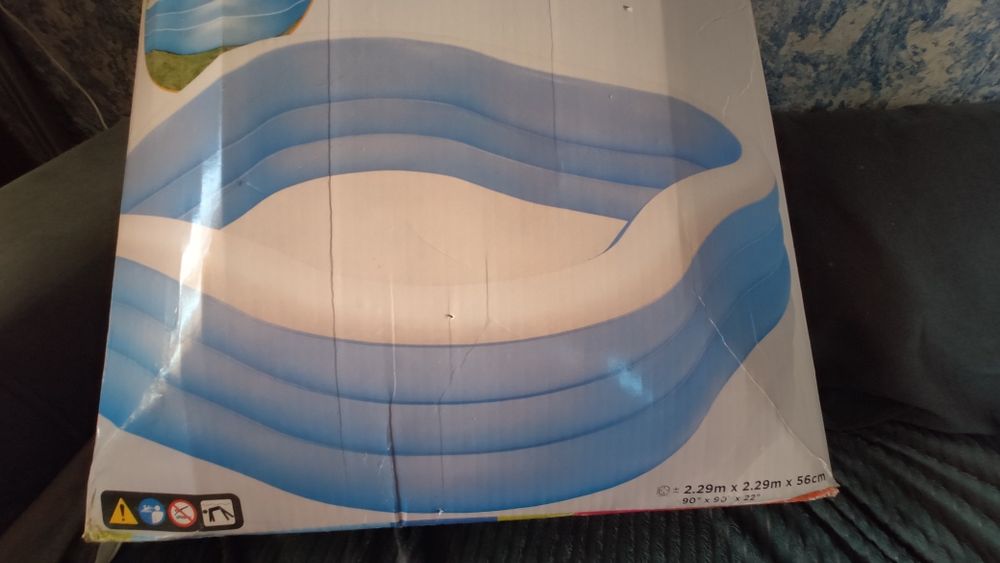 Бассейн надувной