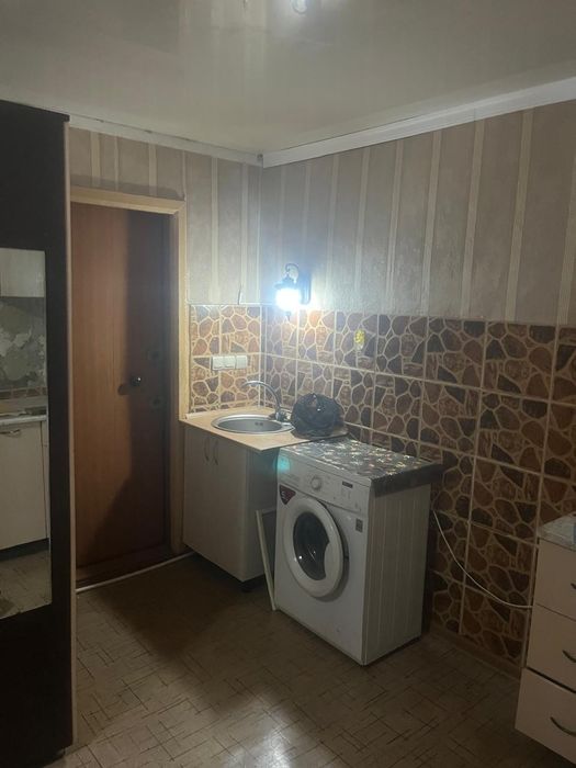 Продам большую комнату в общежитии