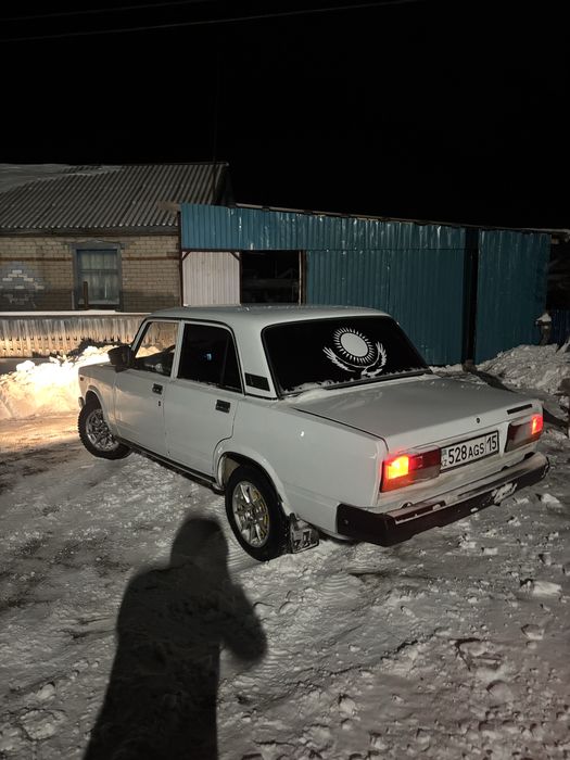 Продам ваз 2107