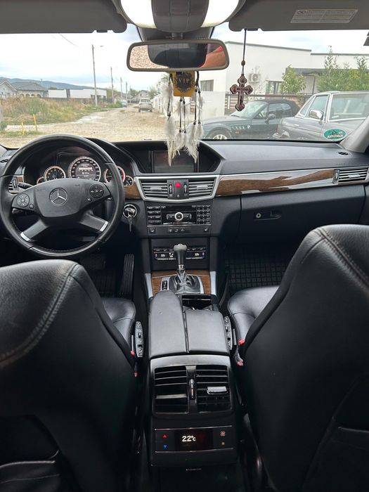 Mercedes-benz E 220 w212