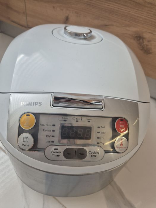 Philips мултикукър HD 3037