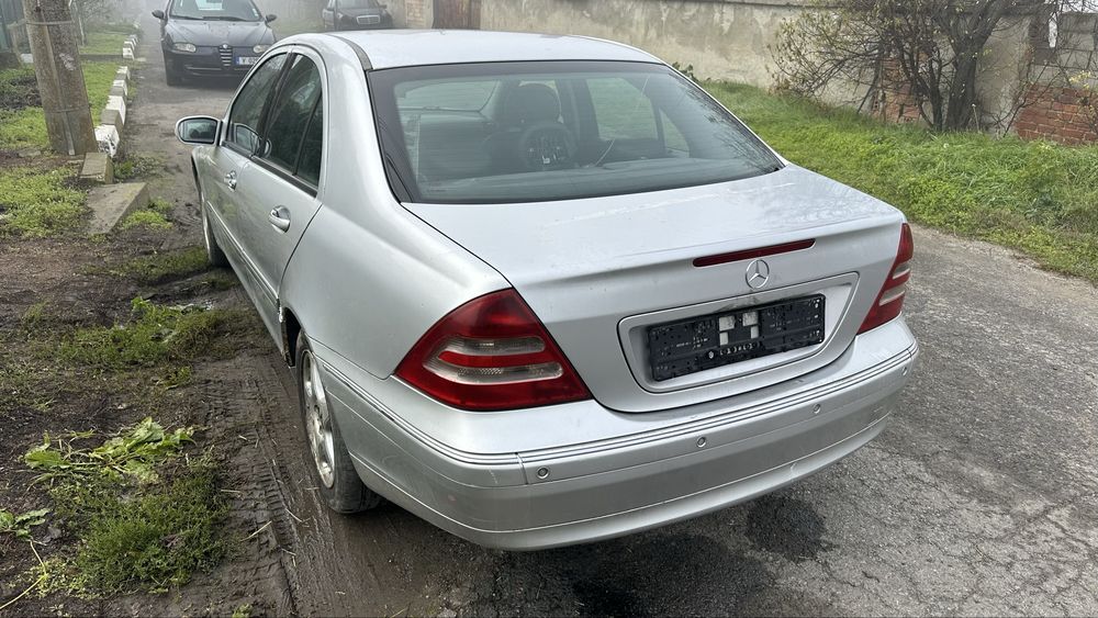 Mercedes C270 W203 НА ЧАСТИ