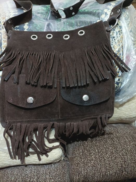 Натуральная Замша : юбка  и  сумка. Польша.