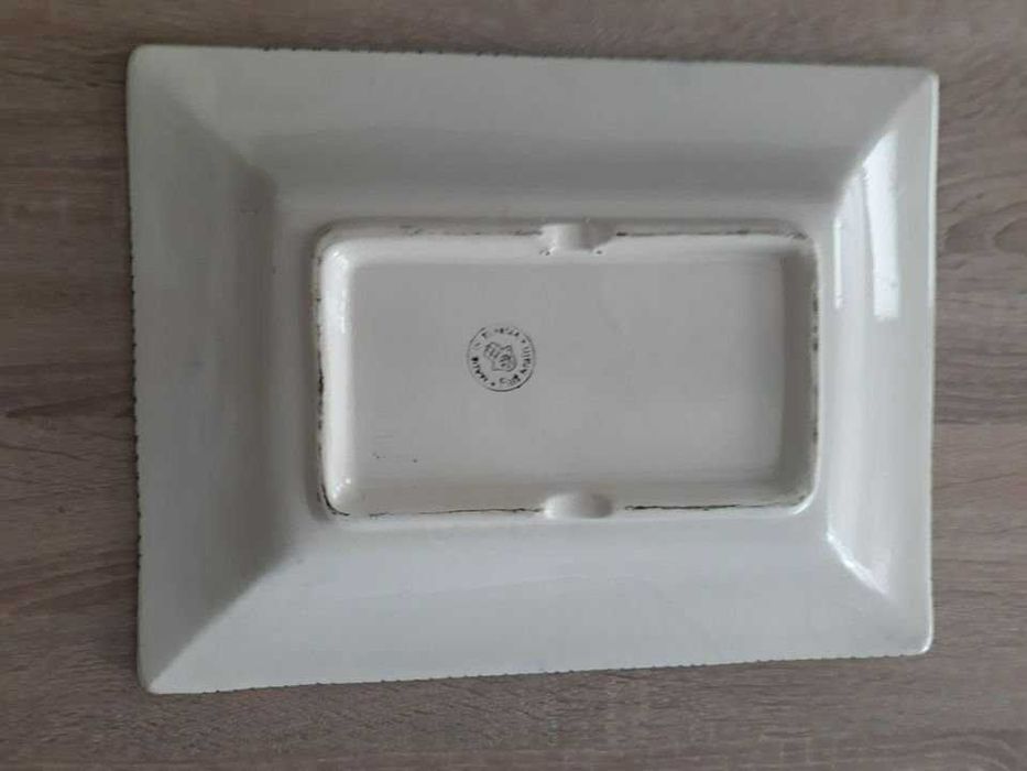 platou mare din ceramica ,pictat manual