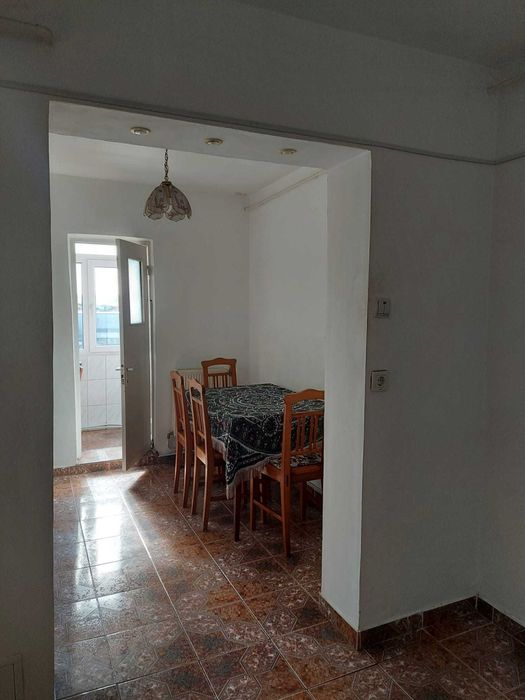 Vand apartament 2 camere, str. Termocentralei (vizavi de Kaufland)