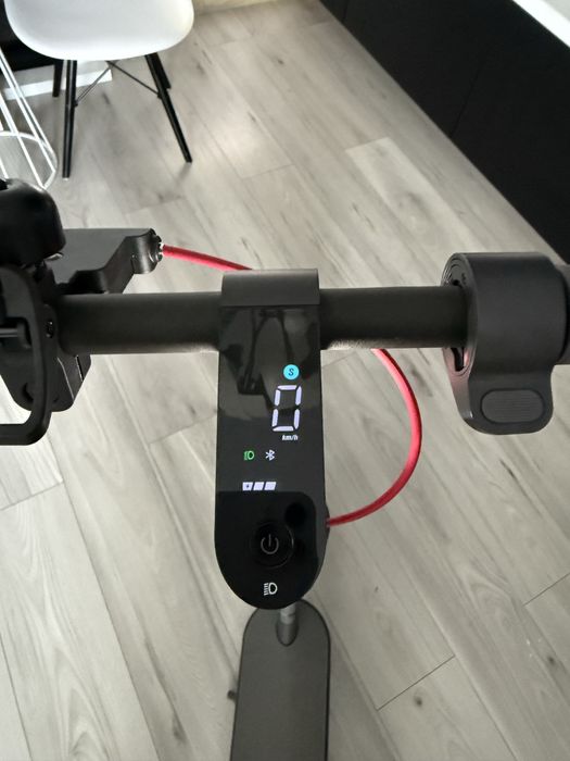 Trotineta electrica XIAOMI 4 LITE Garantie