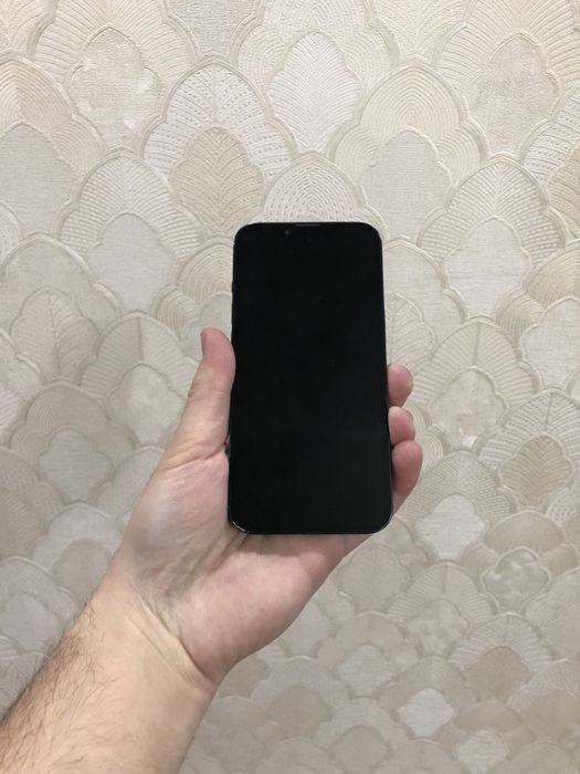 iPhone 14 xolati yaxshi